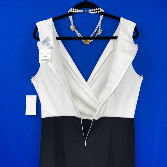 NWT🤩 |•ALEXA B NITES•| Beautiful Wrap Top Black & Ivory White Jumpsuit Size 14 - Picture 5 of 14